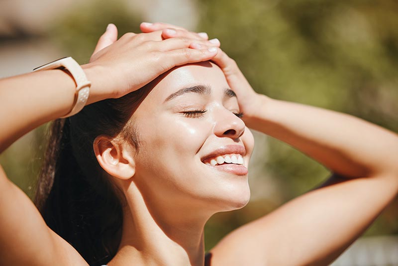 Skincare minimaliste : les essentiels pour une routine efficace